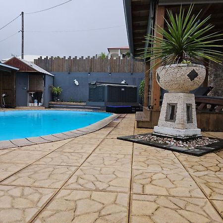 Studio Tres Bon Standing Otel Petite Île Dış mekan fotoğraf